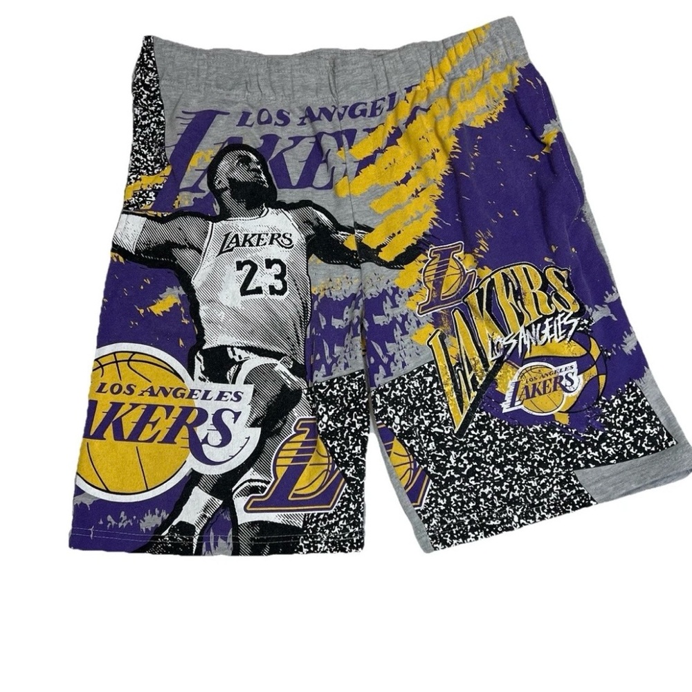 NBA Los Angeles Lakers LeBron James Graphic Sweat Shorts XL